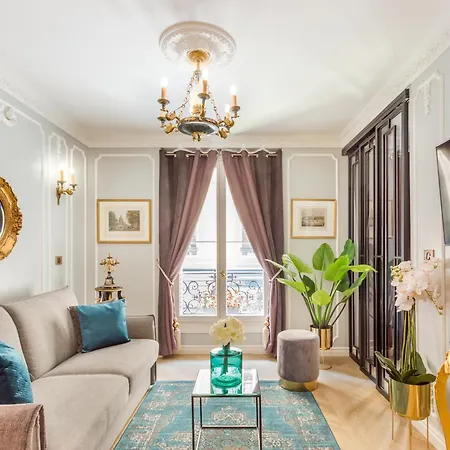 Merveil - Luxury -champs Elysees-ponthieu Ii *