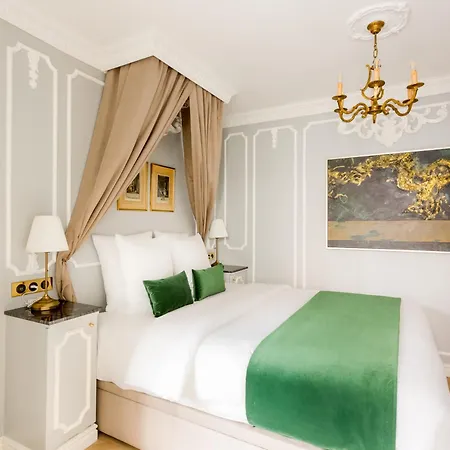Merveil - Luxury -champs Elysees-ponthieu Ii